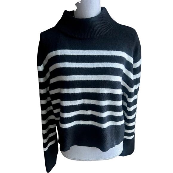NWT J. Crew Chunky Crewneck black white Striped Sweater size S - Picture 2 of 6